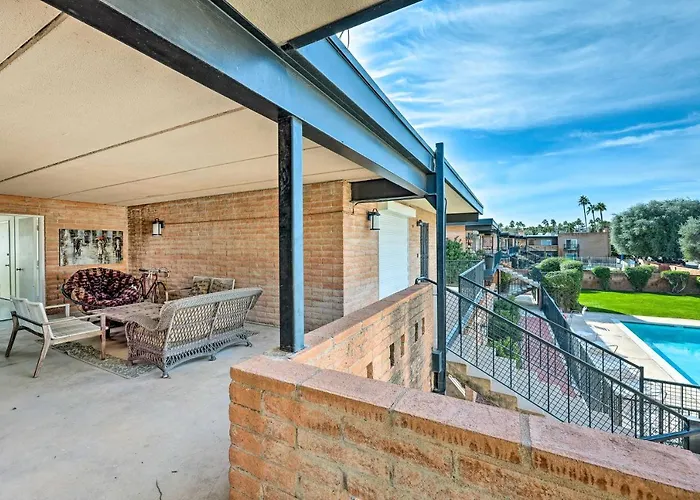 Relax Poolside! Walkable Old Town Oasis Hébergement de vacances Scottsdale